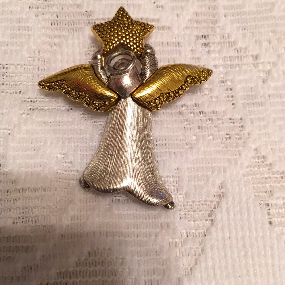 Liz Claiborne Gold and Silver Tone Angel and Star Pin